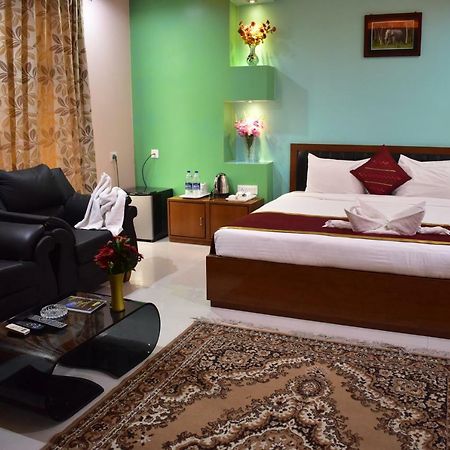 Hotel Dooars Mountain Alipur Duar Esterno foto
