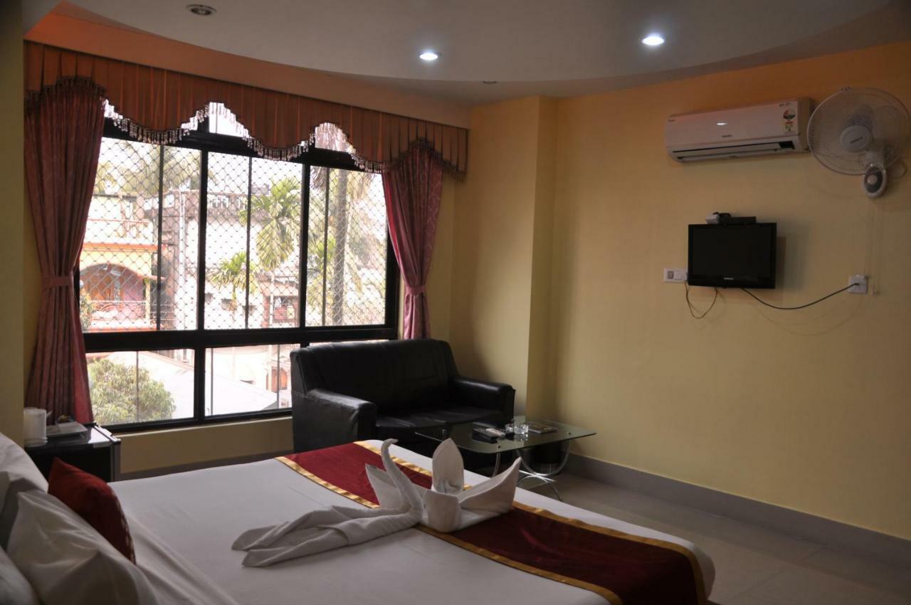 Hotel Dooars Mountain Alipur Duar Esterno foto